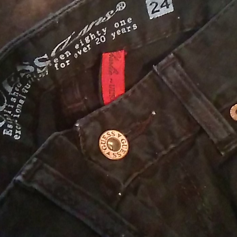 ❤️♥️! Guess black fit and flare jeans - Picture 4 of 4